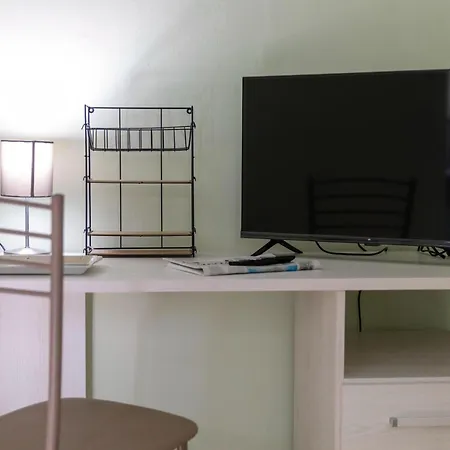 Al Borgo Di Cristina&stefano Oltretorrente Universita', Ospedale Maggiore Apartment *