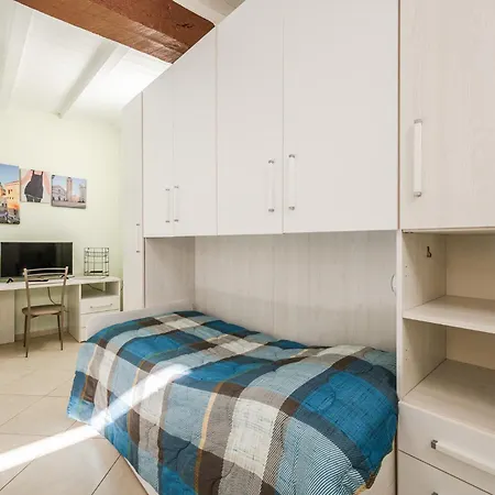 Al Borgo Di Cristina&stefano Oltretorrente Universita', Ospedale Maggiore